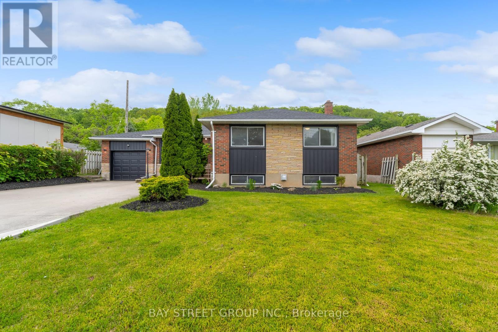 8 GLENBARR ROAD - 1