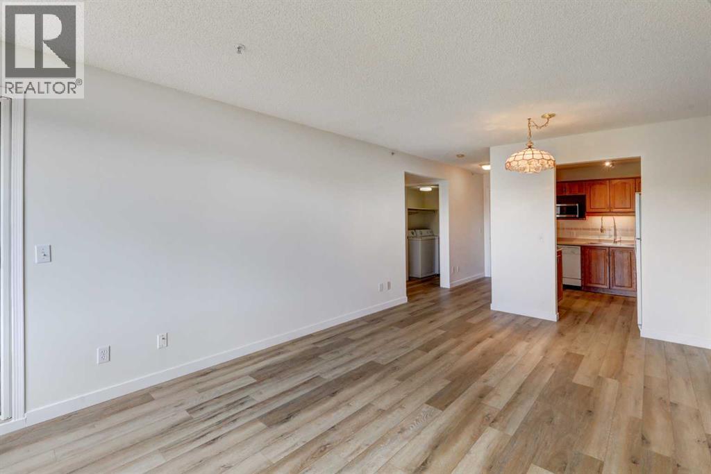 #309 3309 Hawksbrow Point NW - 11