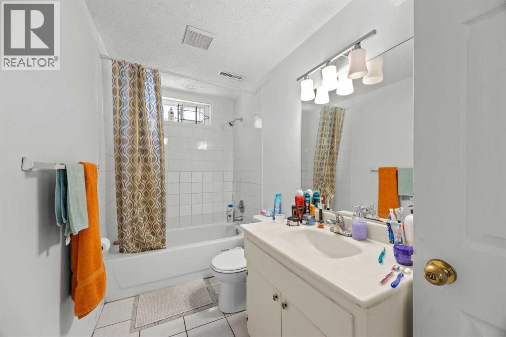 3050 30A Street SE - 32