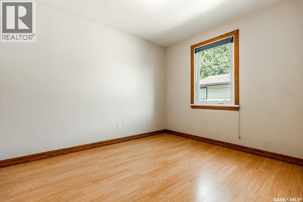 901 1st STREET E - 11