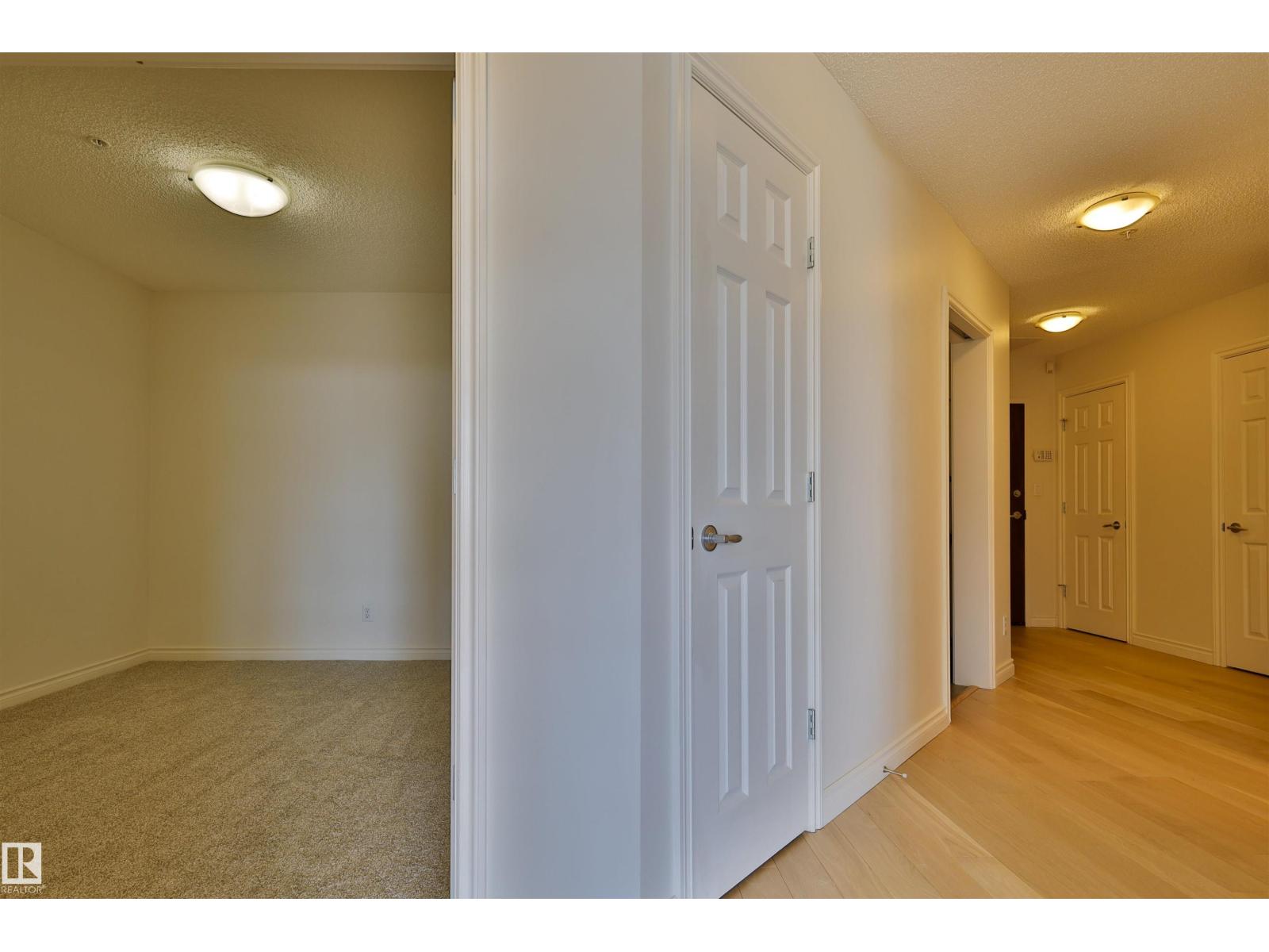 #906 9020 JASPER AV NW — photo 19