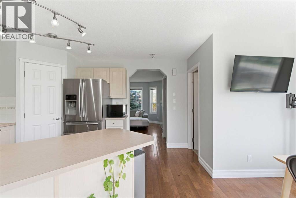 204 Citadel Bluff Close NW - 13