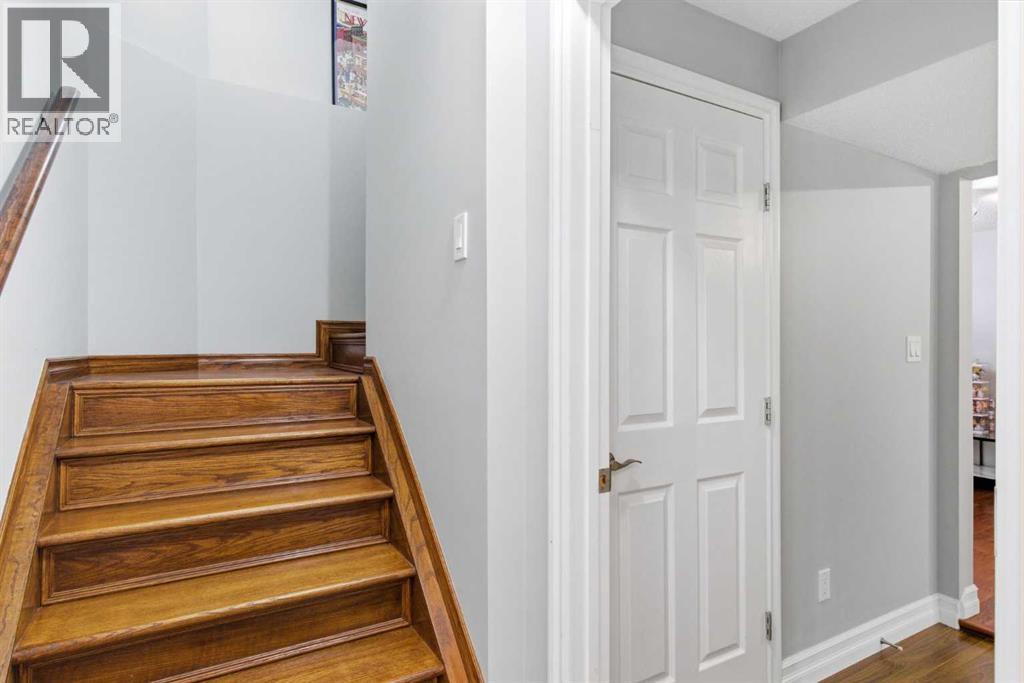 204 Citadel Bluff Close NW - 20