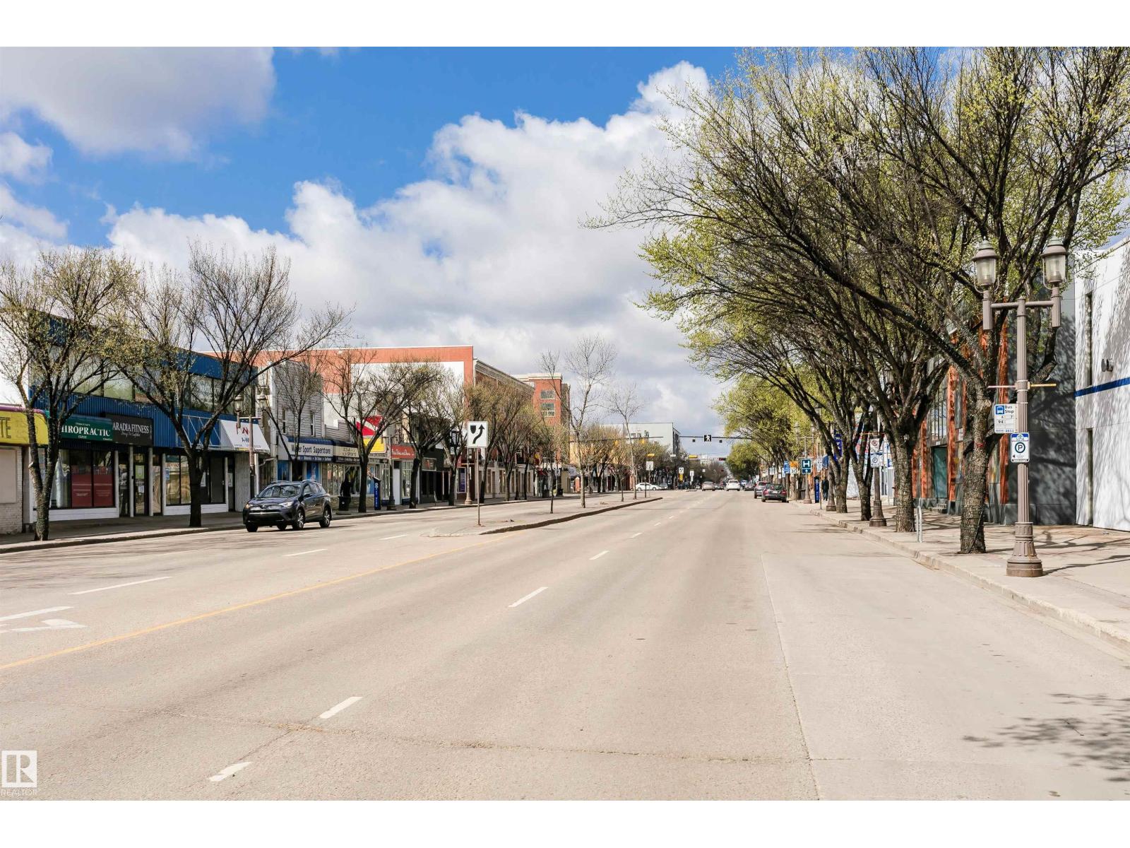 10035 81 AV NW NW - 47