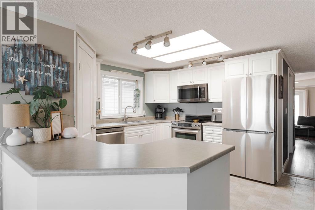 521 Mckinlay Crescent - 8