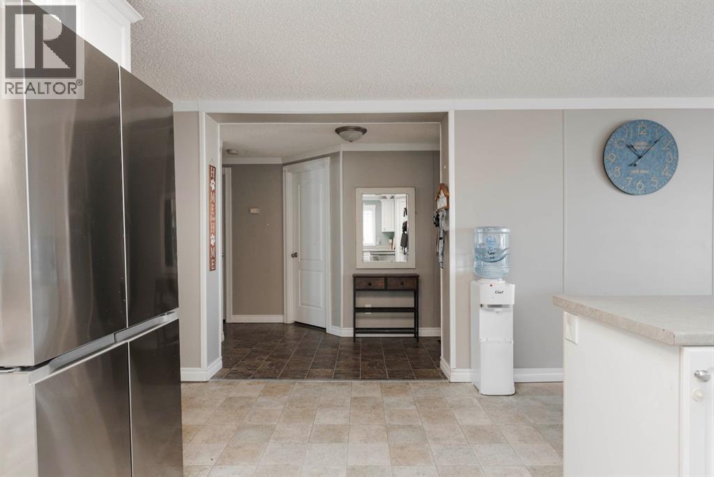 521 Mckinlay Crescent - 10