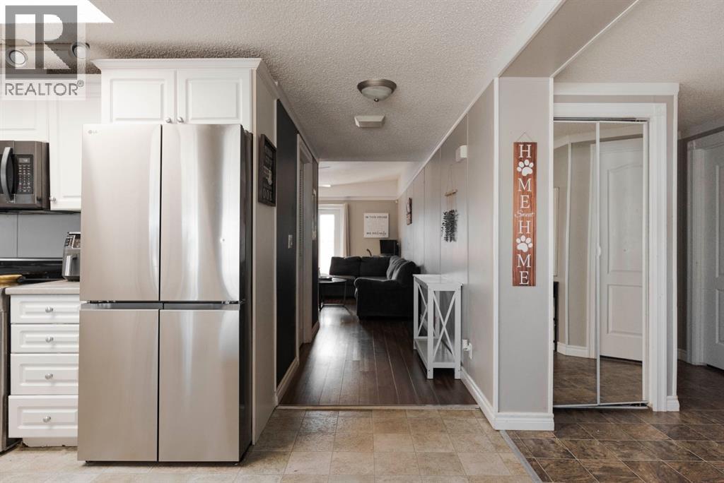 521 Mckinlay Crescent - 7