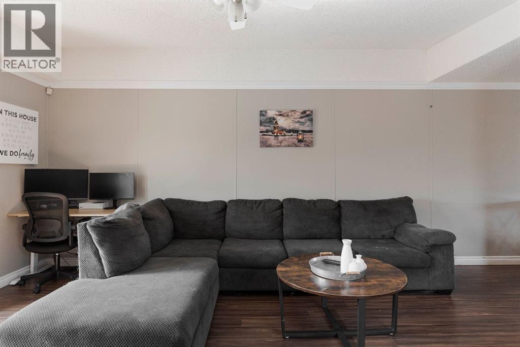 521 Mckinlay Crescent - 19