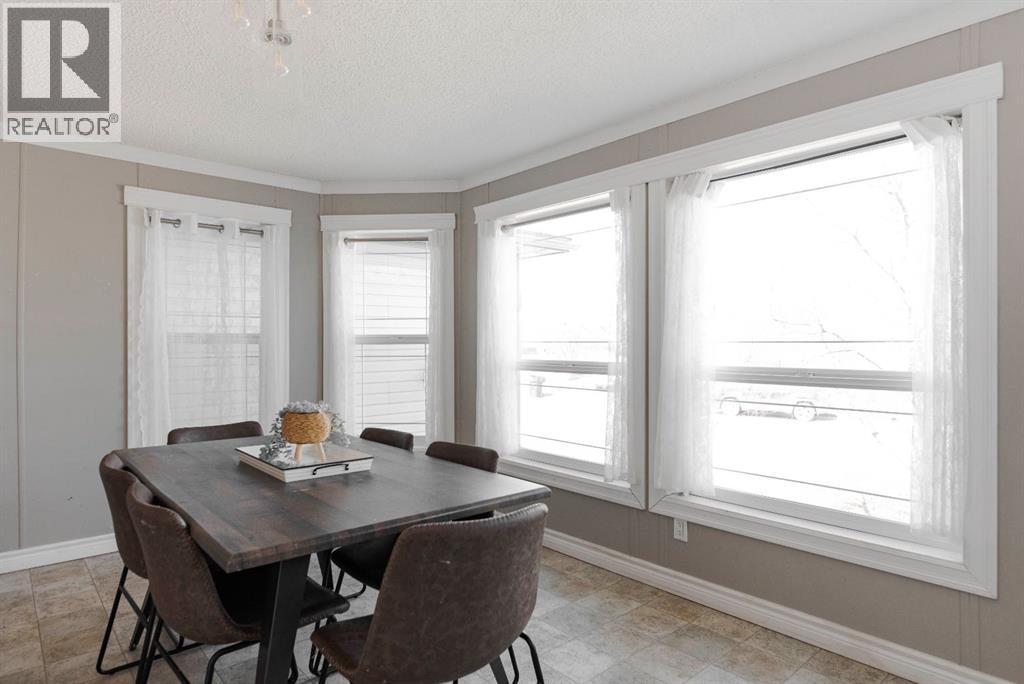 521 Mckinlay Crescent - 14