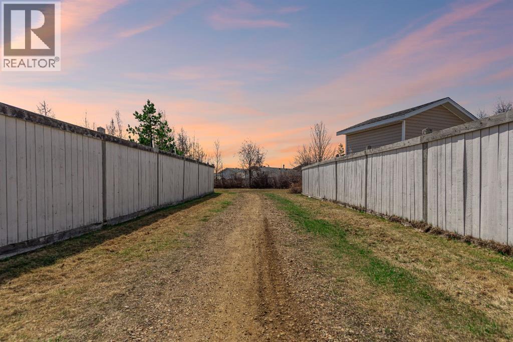 521 Mckinlay Crescent - 46