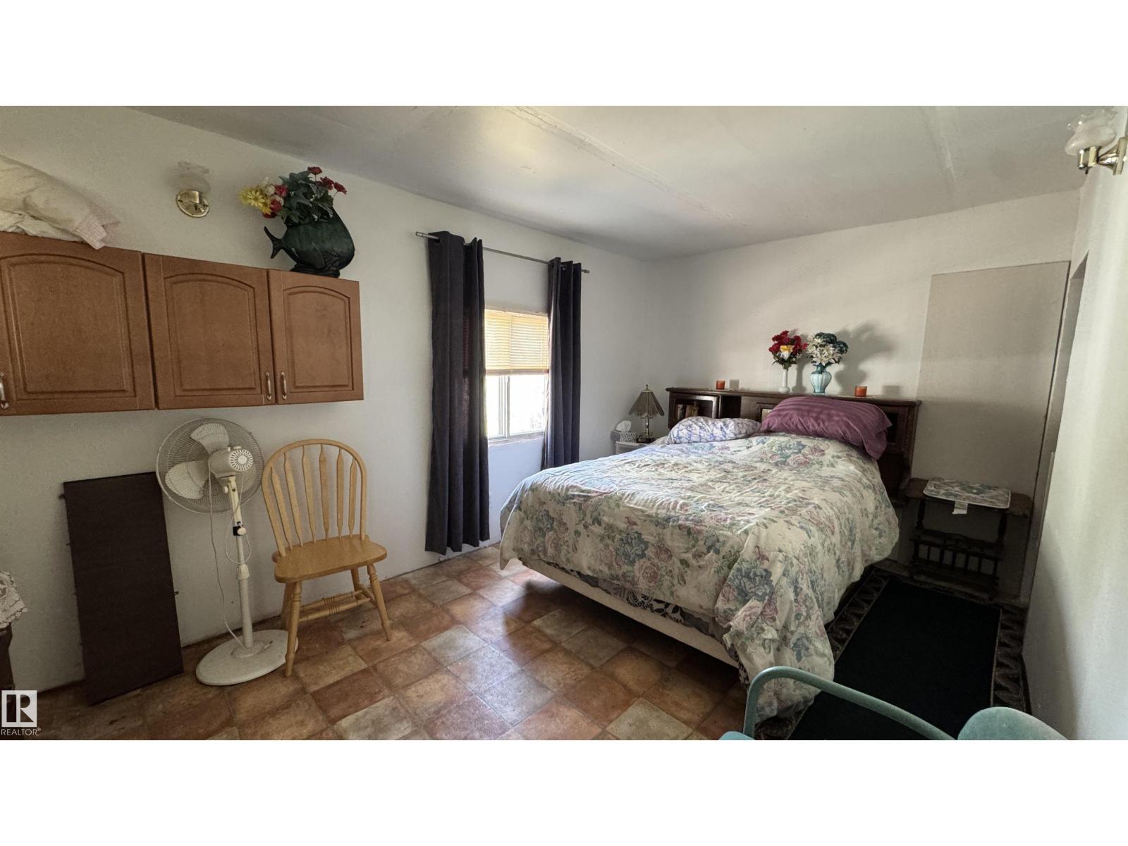 322, 11121 TWP ROAD 595 — photo 37