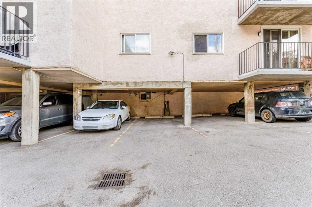 #202 823 19 Avenue SW - 19