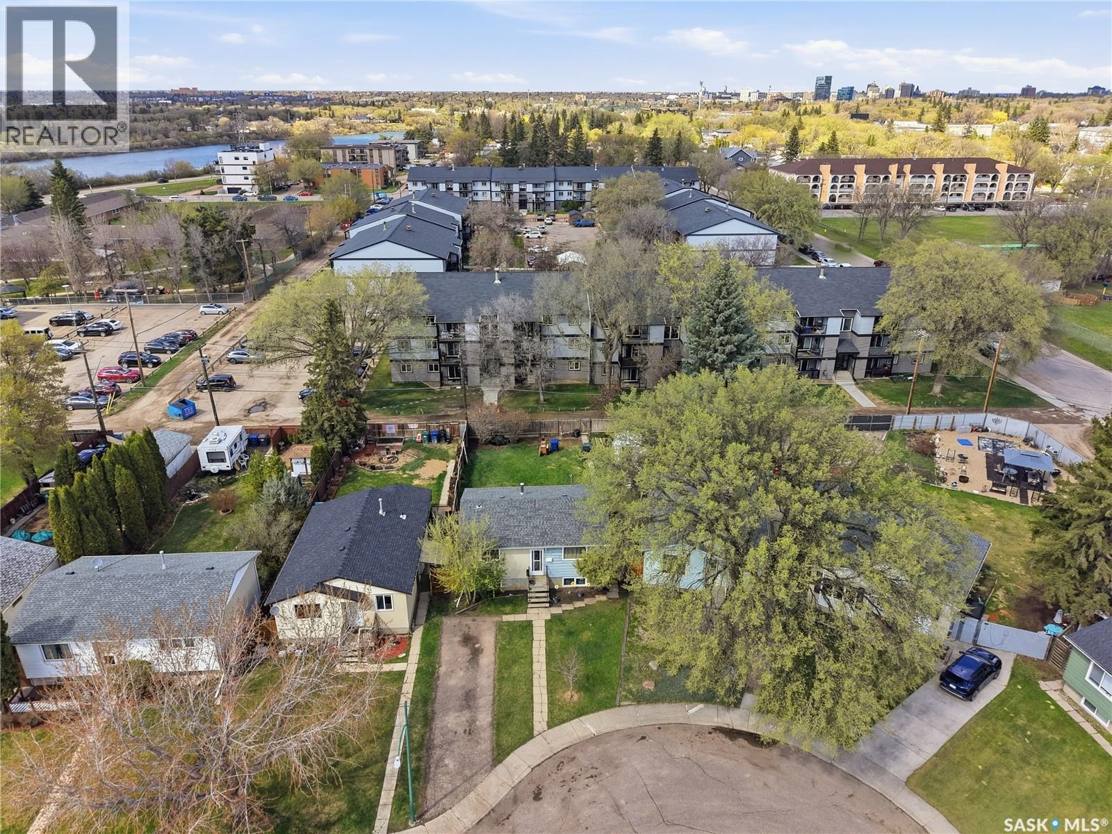 39 Trident CRESCENT - 37