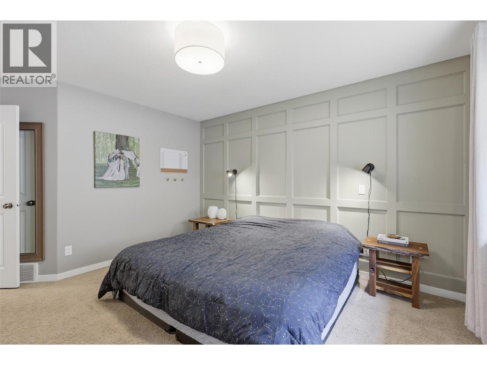 1370 PACIFIC Way - 21