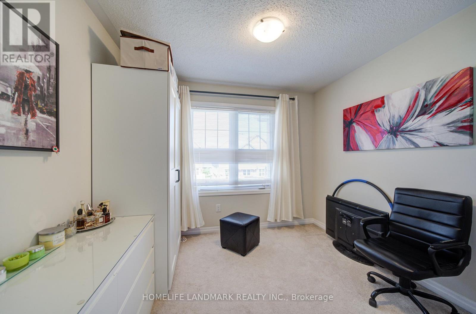 3086 MISTLETOE GARDENS - 33