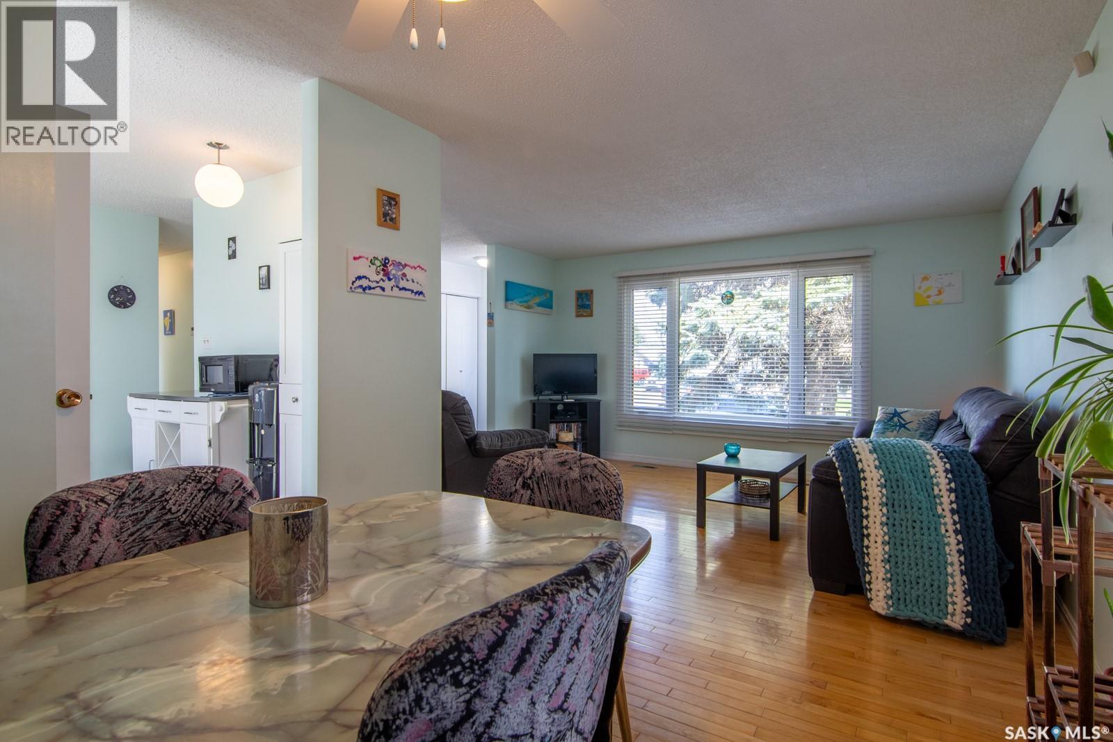 127 DEVONSHIRE CRESCENT - 7