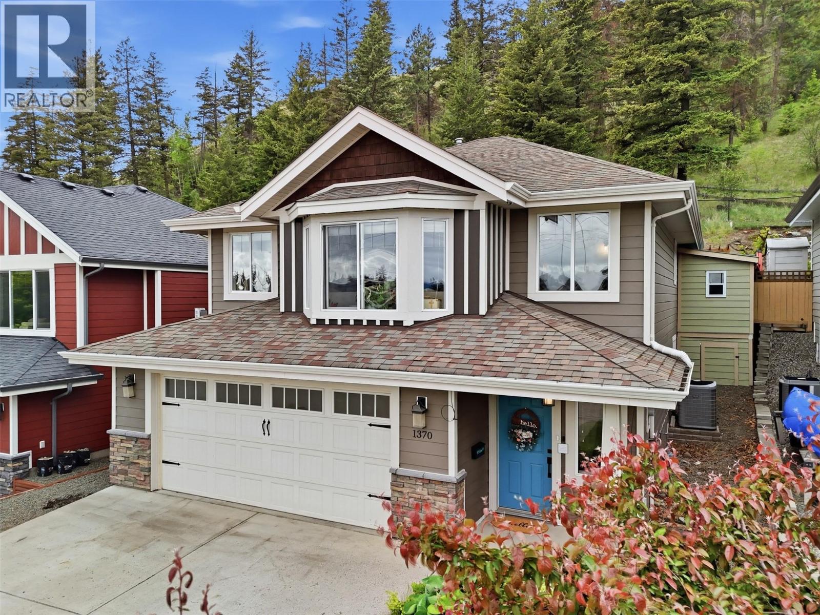 1370 PACIFIC Way - 45