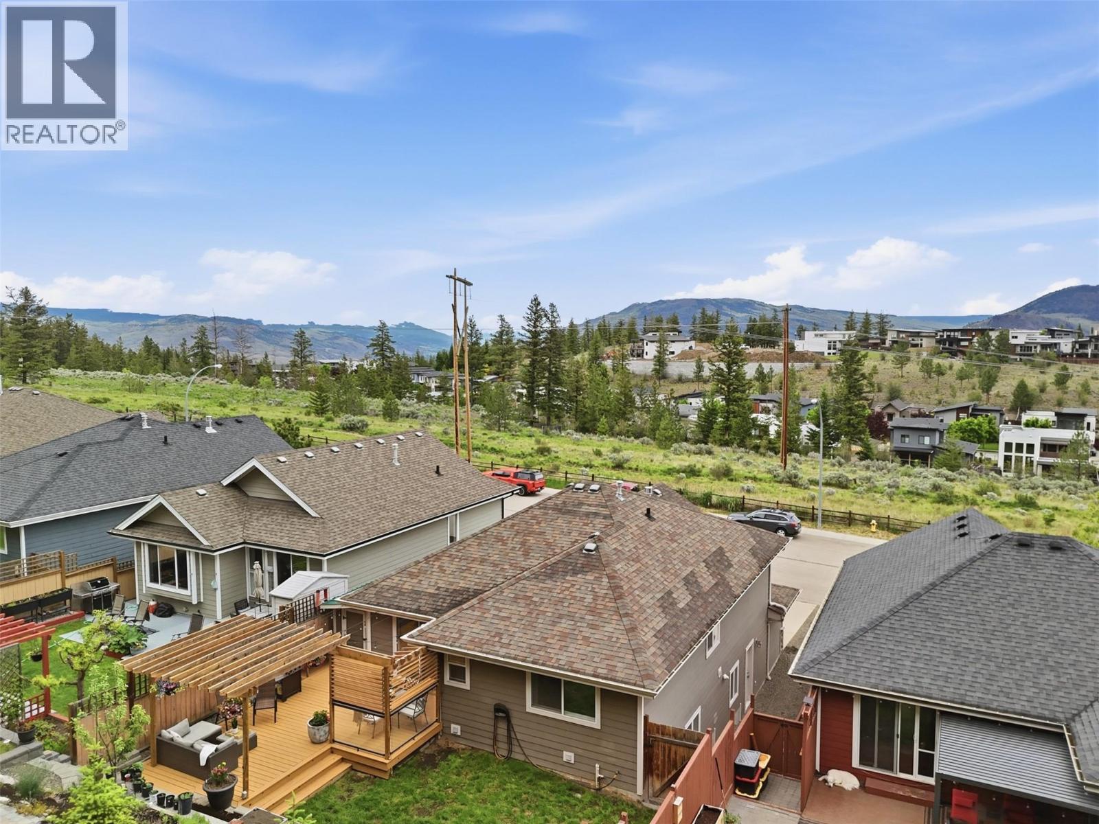 1370 PACIFIC Way - 52