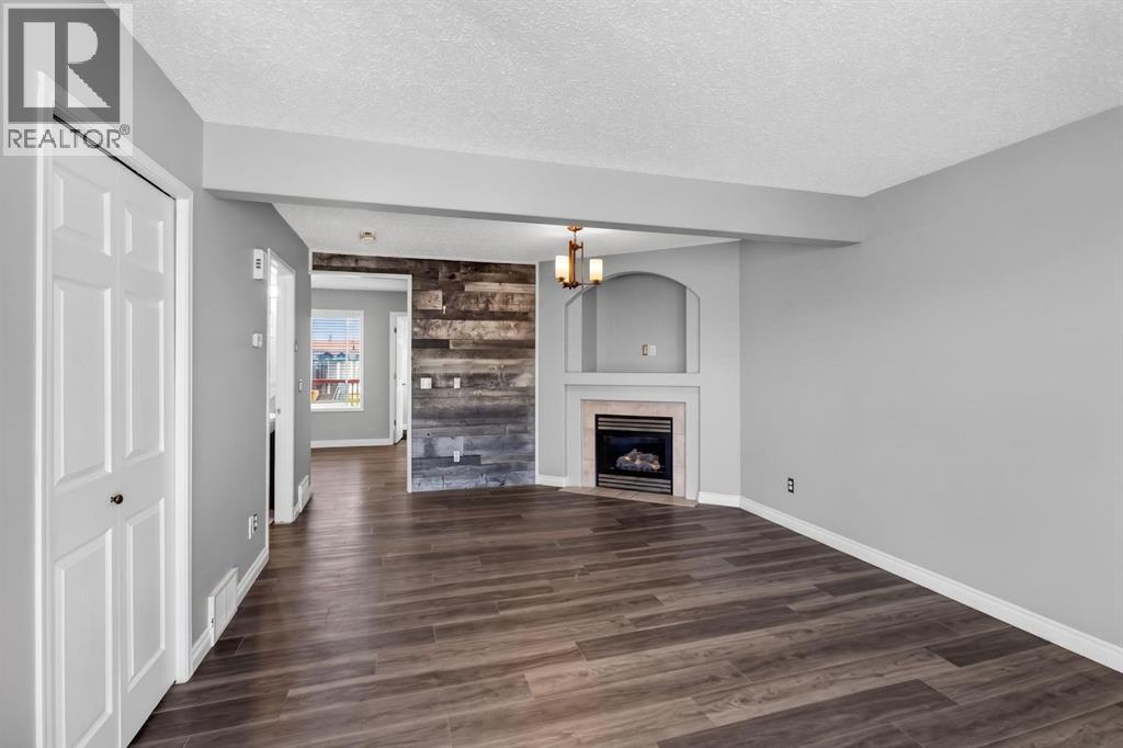 108 Kodiak Crescent - 6