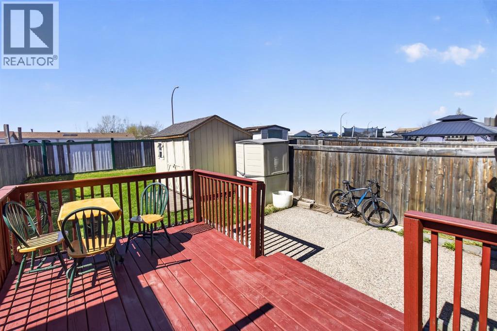 108 Kodiak Crescent - 37