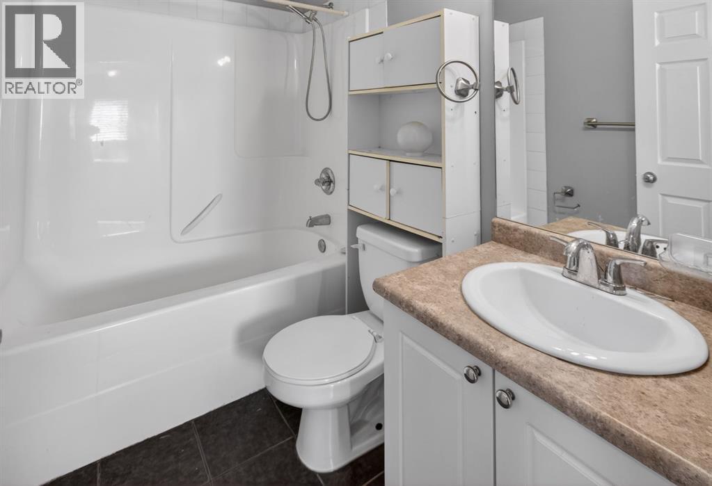 108 Kodiak Crescent - 21