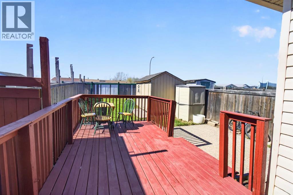 108 Kodiak Crescent - 38
