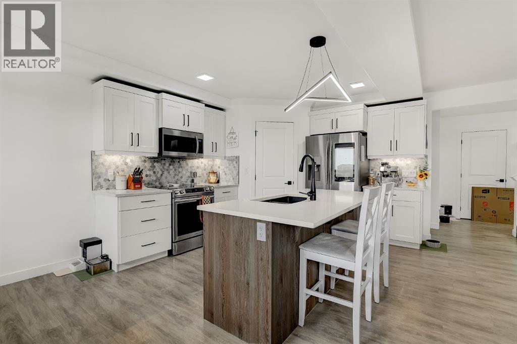 9054 81 Avenue - 4
