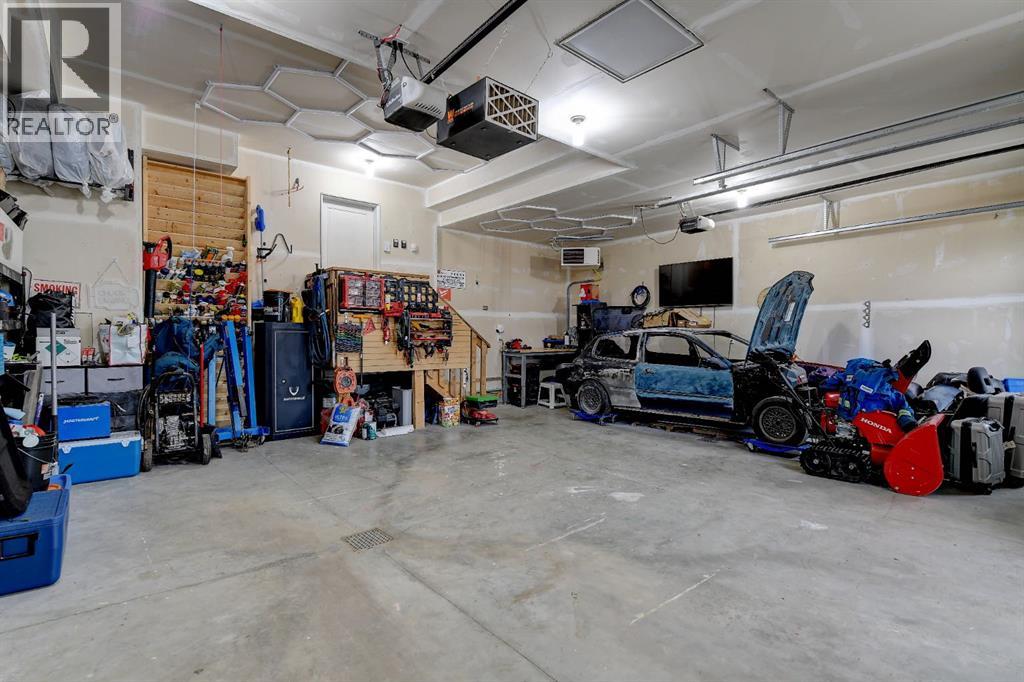 9054 81 Avenue - 31