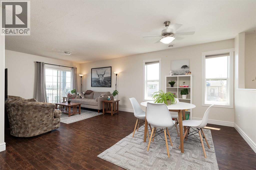 8, 899 Mt Sundance Manor W — photo 11