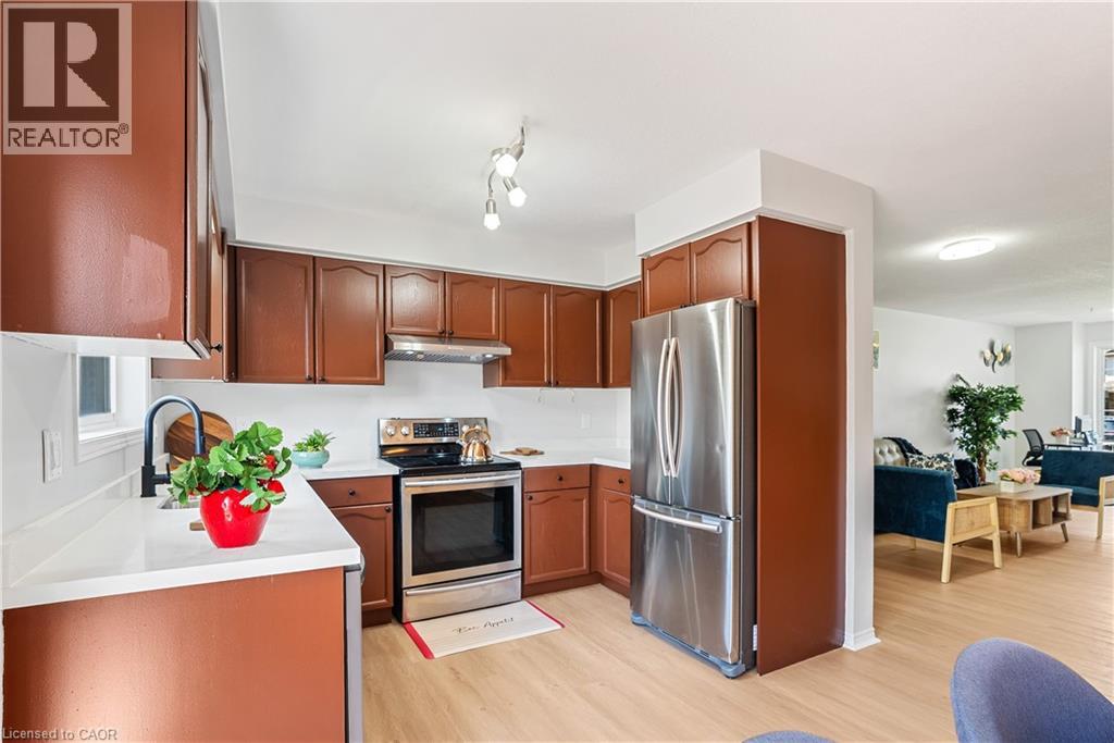 63 HAGAN Avenue - 15