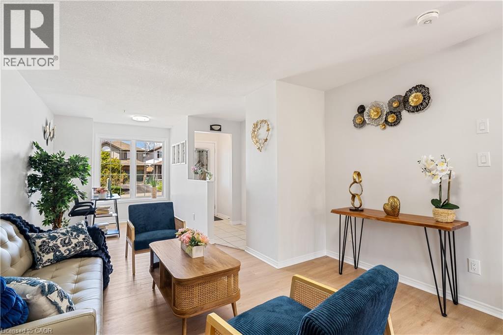 63 HAGAN Avenue - 10