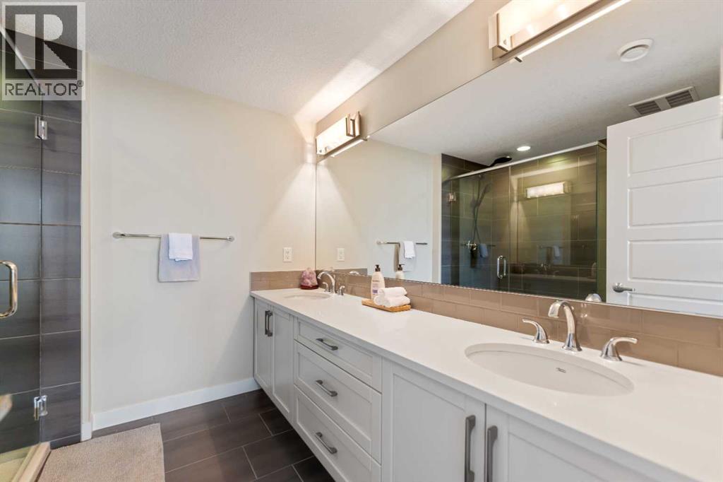 165 Cranbrook Villas SE - 22
