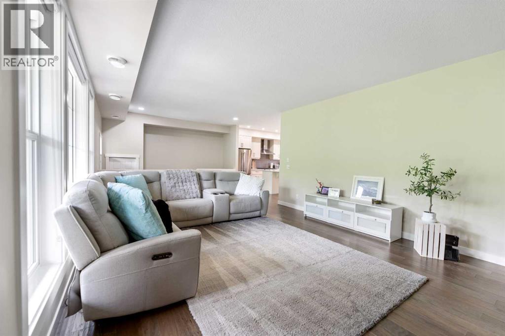165 Cranbrook Villas SE - 6