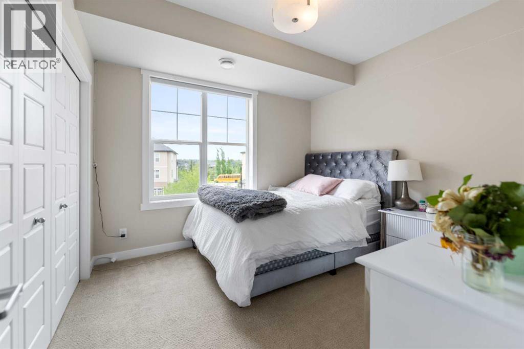 165 Cranbrook Villas SE - 17