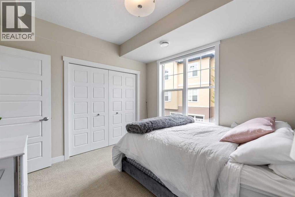 165 Cranbrook Villas SE - 18