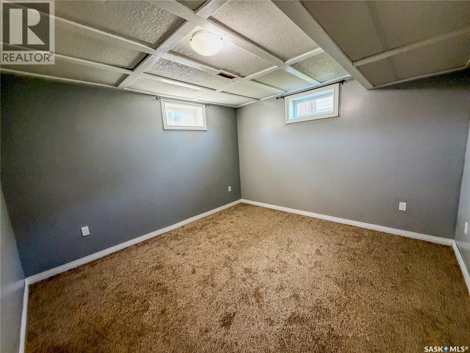 80 Morrison DRIVE - 35