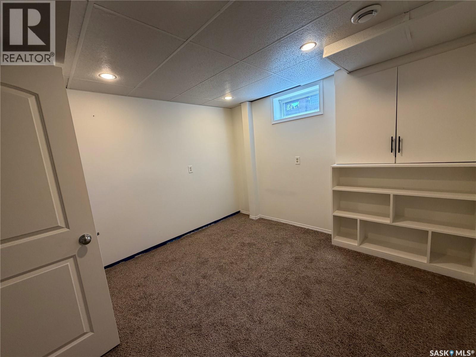 80 Morrison DRIVE - 43