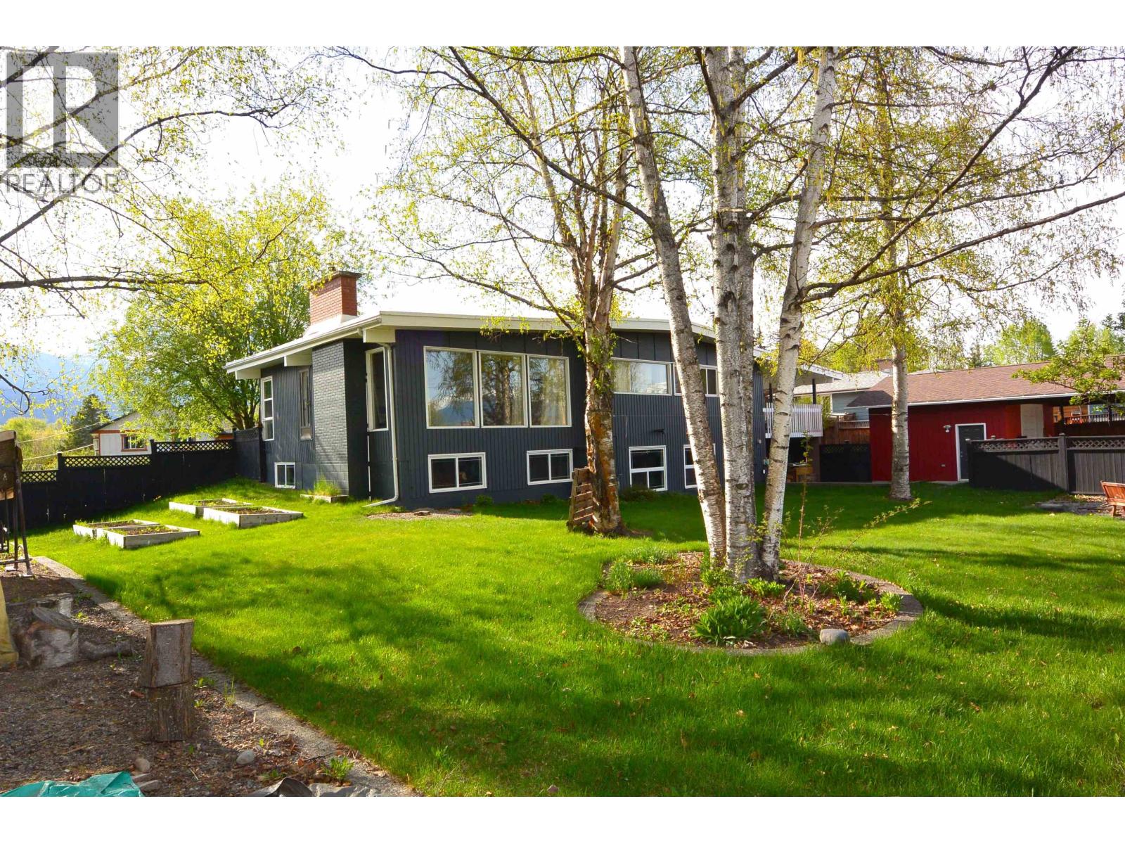 3650 EIGHTEENTH Avenue, Smithers