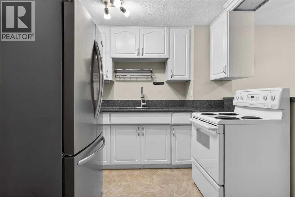#46 6440 4 Street NW - 9