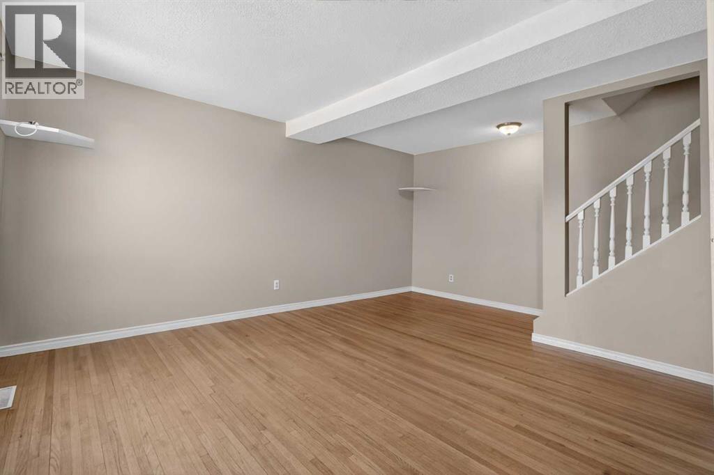 #46 6440 4 Street NW - 4