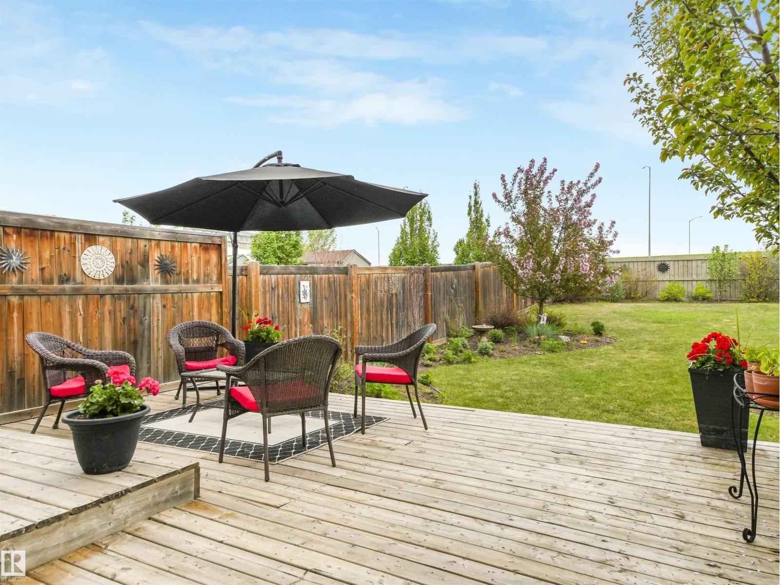 1277 STARLING DR NW - 33