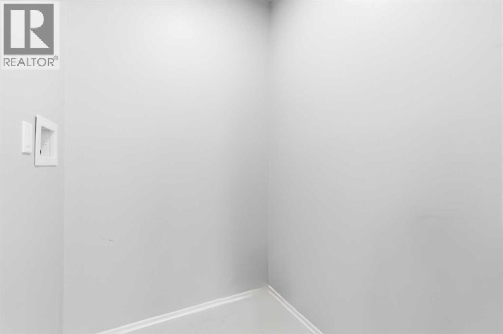 #103 231 64 Avenue NW - 17