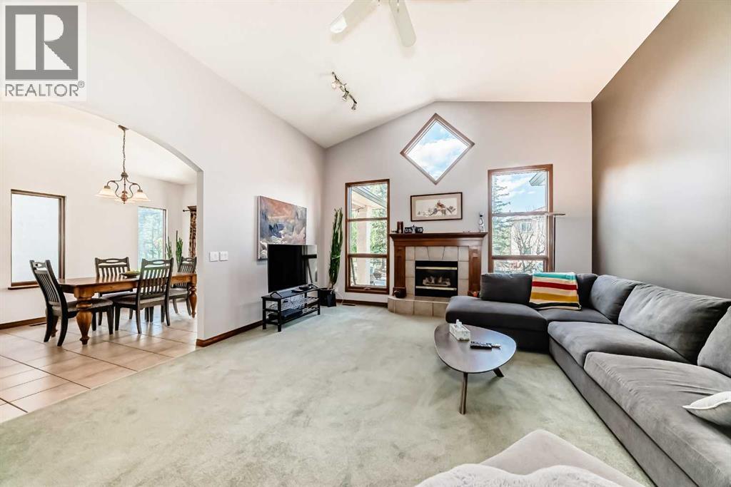 60 Hamptons Terrace NW - 7