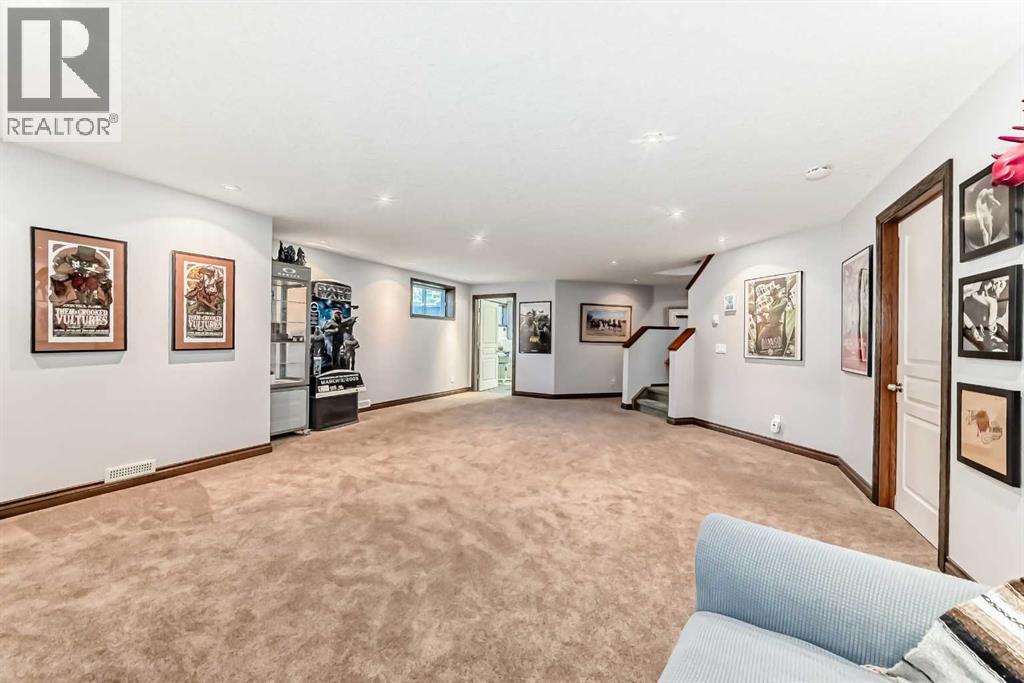 60 Hamptons Terrace NW - 28