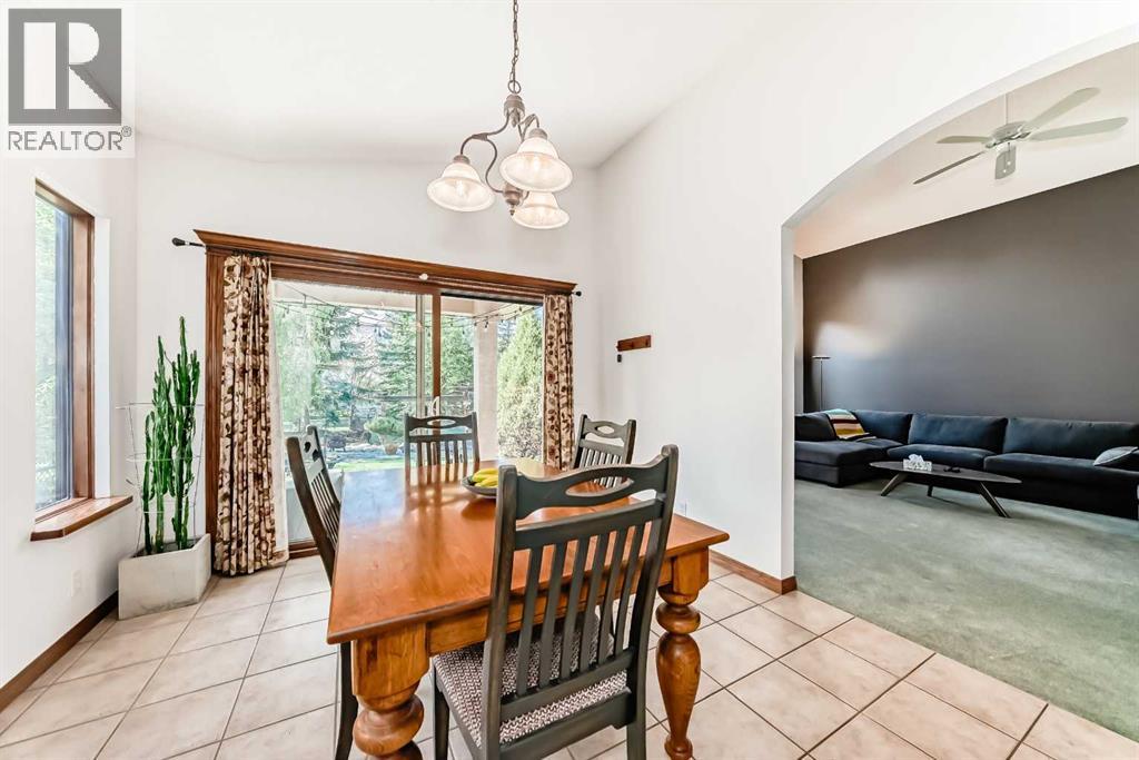 60 Hamptons Terrace NW - 12