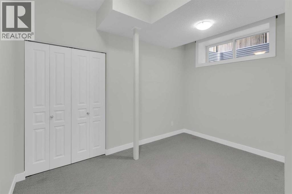 24 Royal Birch Park NW - 22