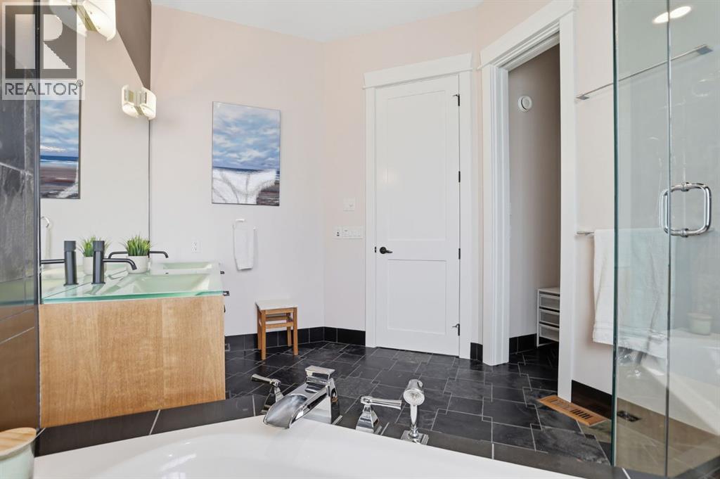 648 Montclair Place - 20