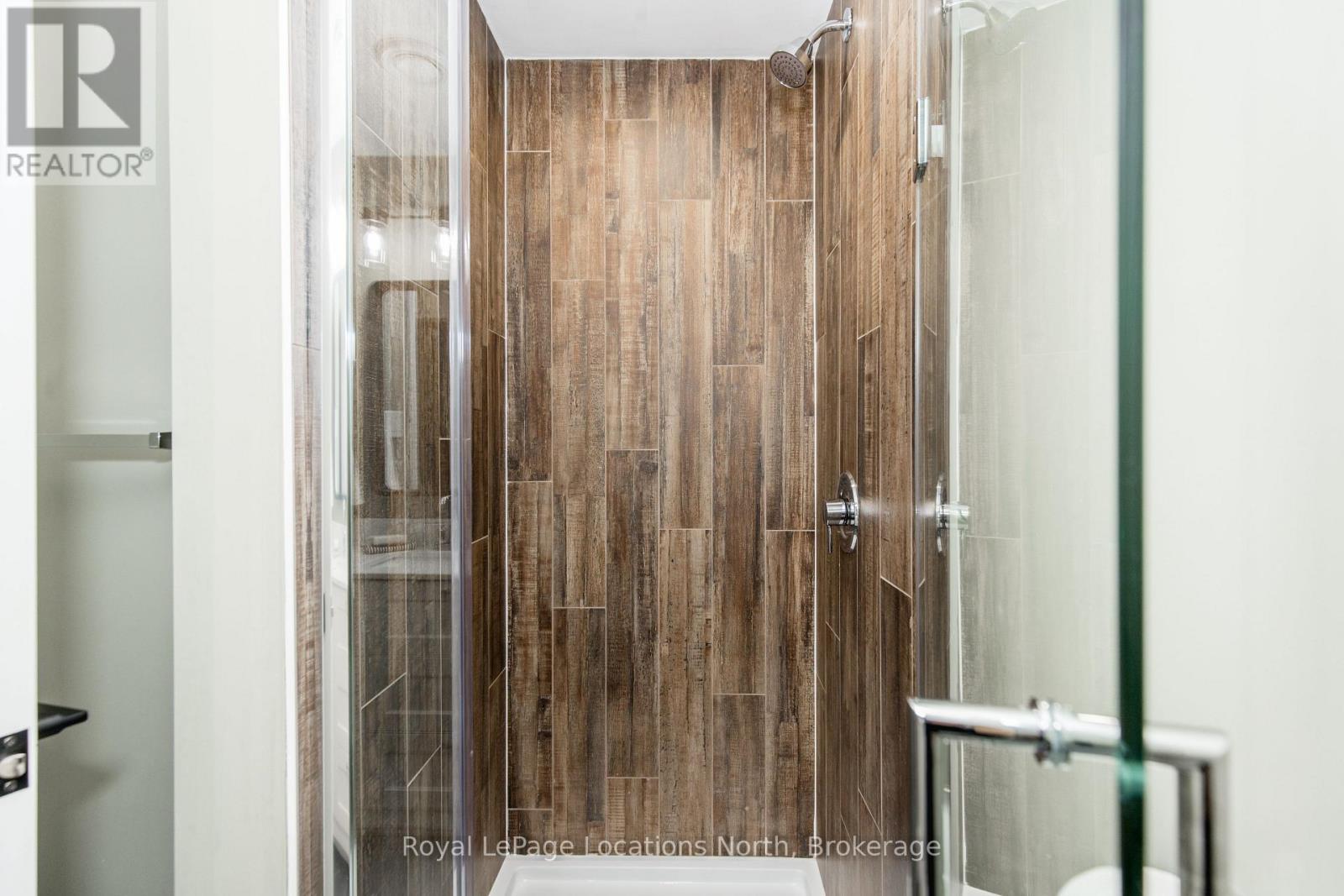 1 IROQUOIS RIDGE - 30