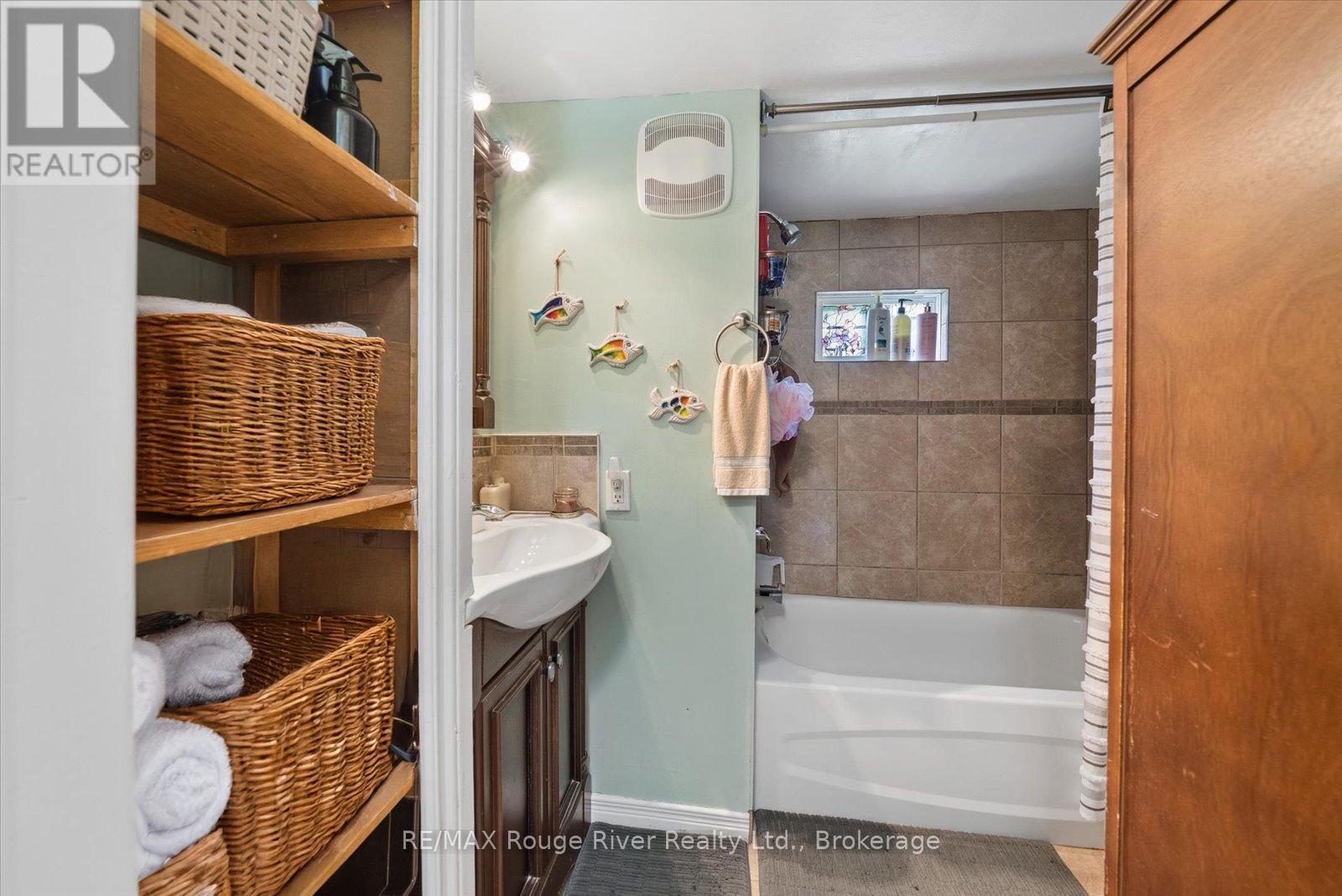 189 PINE LANE - 17