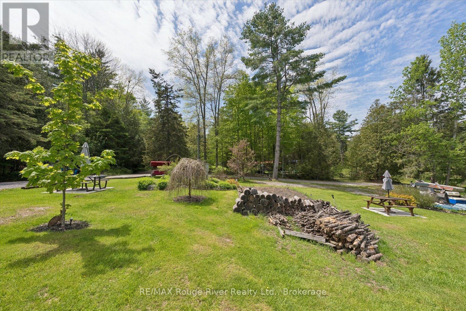 189 PINE LANE - 27